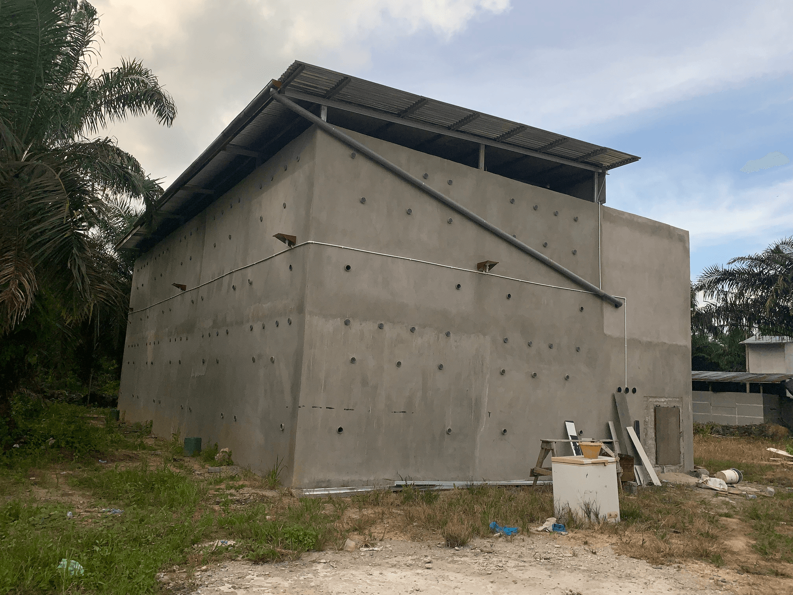 JinYi swiftlet farming house interior